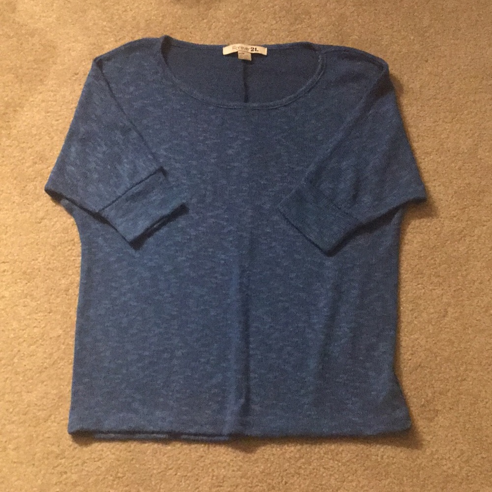 Blue short sleeve sweater